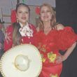√Con la cantantesecundaria